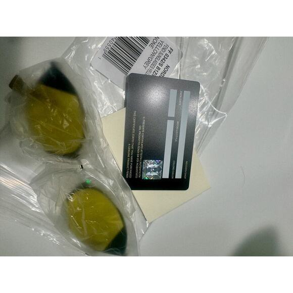 Fendi 51mm Cat Eye Sunglasses yellow